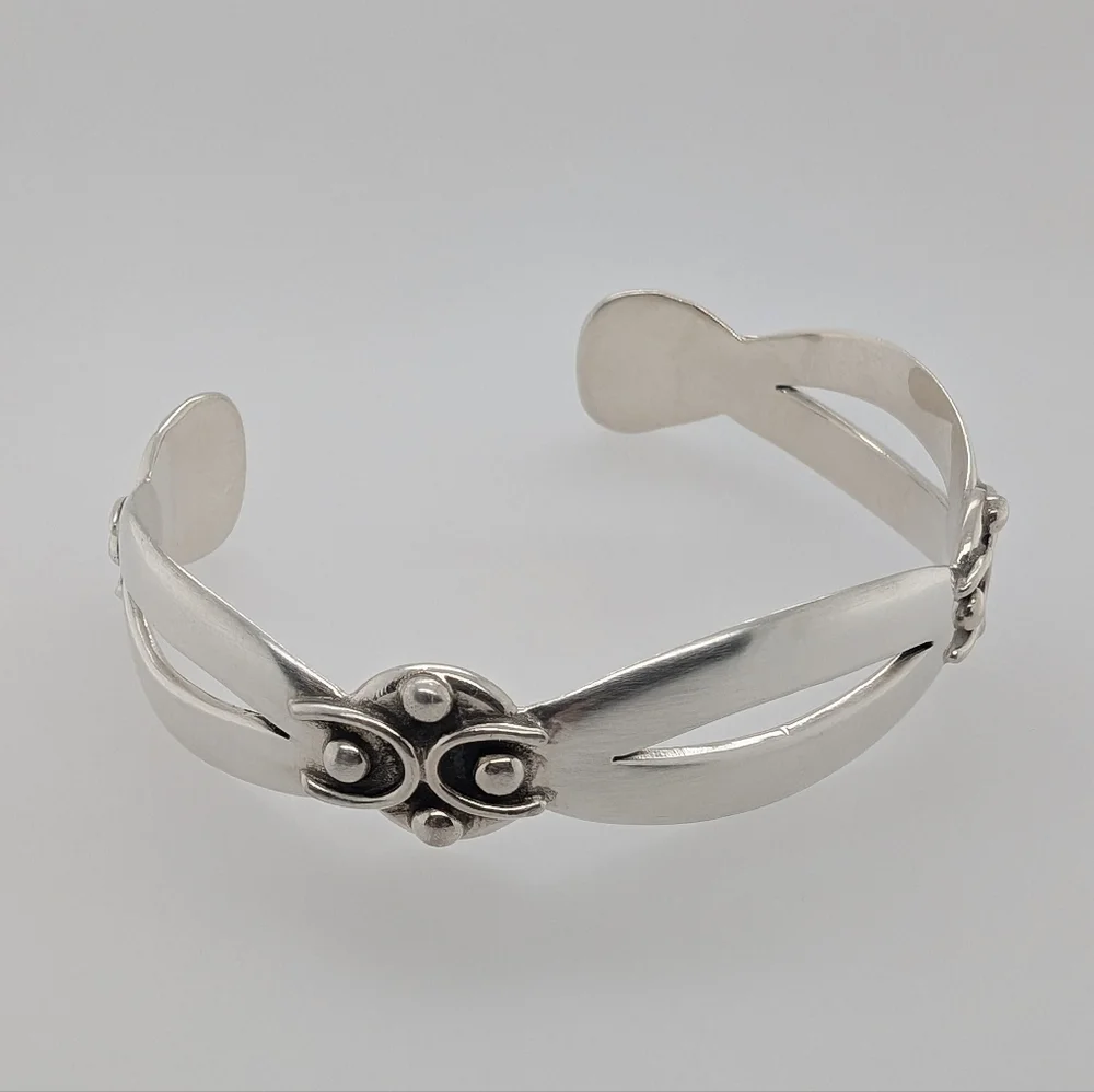 Vintage Sterling Silver Taxco Cuff - Picture 2 of 10